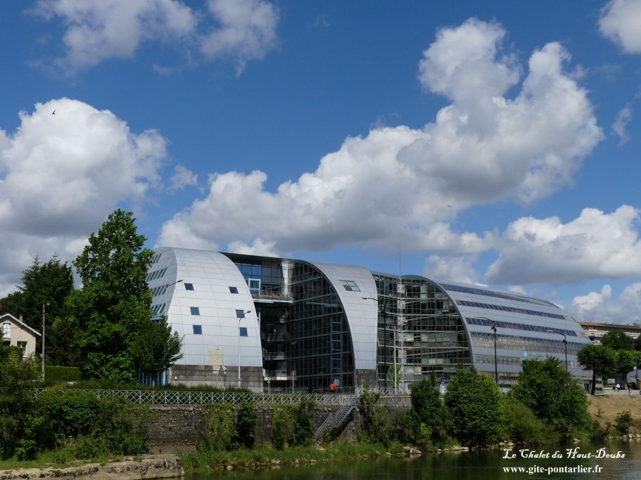 Besancon 4 Chalet du Haut-Doubs _ gite-pontarlier.fr _ Besancon 4