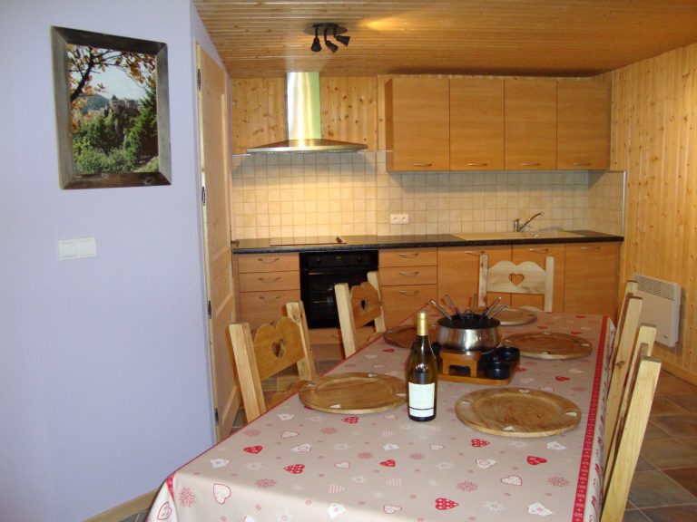 Chalet du Haut-Doubs _ gite-pontarlier.fr _ Cuisine