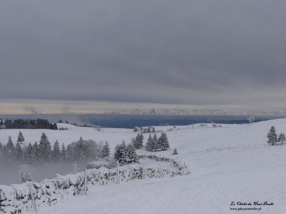 Creux du Van en hiver 2 Chalet du Haut-Doubs _ gite-pontarlier.fr _ Creux du Van en hiver 2