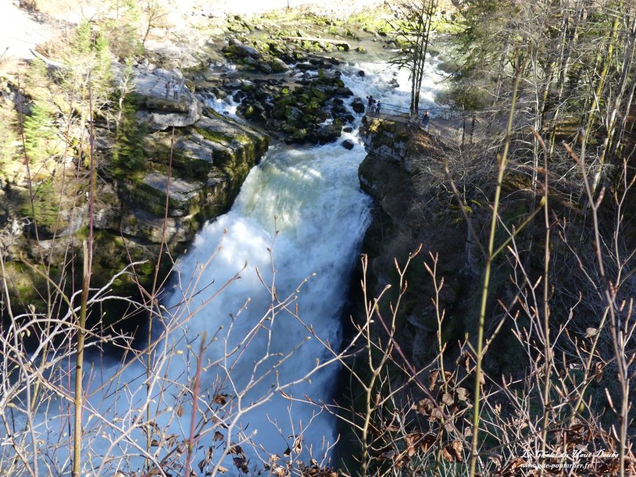 Saut du Doubs 3 Chalet du Haut-Doubs _ gite-pontarlier.fr _ Saut du Doubs 3