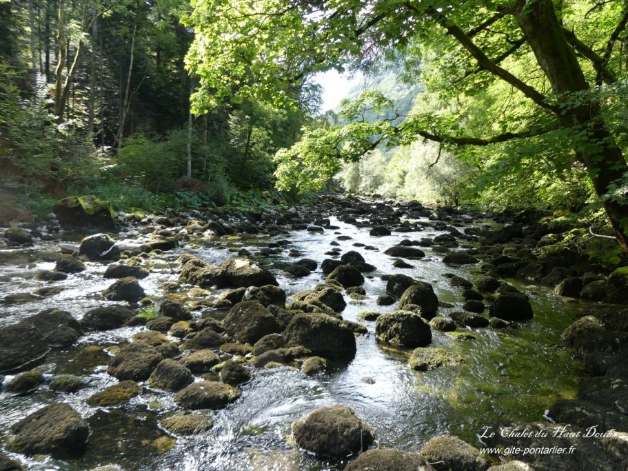 Gorges de l'Areuse 2 Chalet du Haut-Doubs _ gite-pontarlier.fr _ Gorges de l'Areuse 2